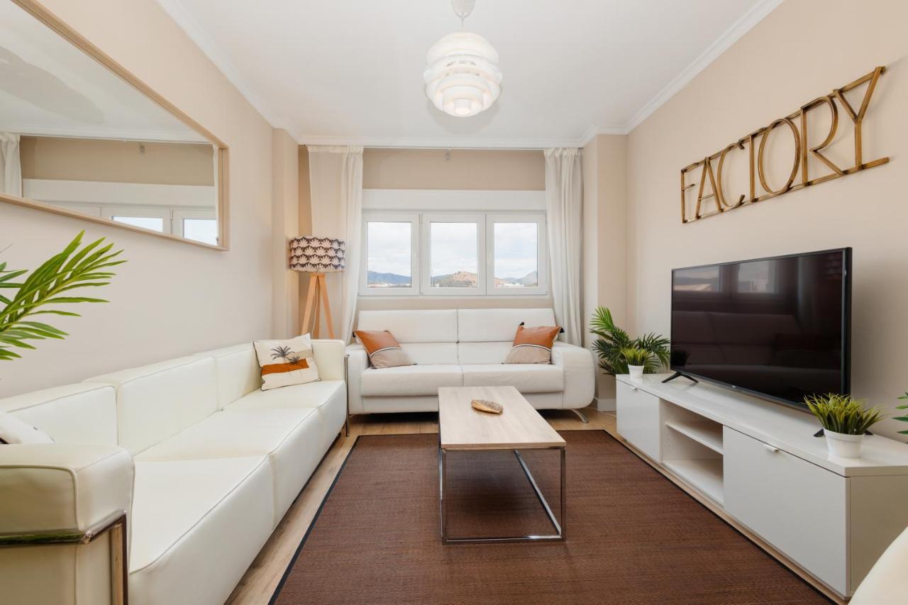 In The Historic Center Of Malaga, Very Close To The Beach And The Ave Train Station, With Private Parking Exterior foto